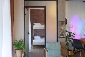 Papazoli Peaceful Central Living