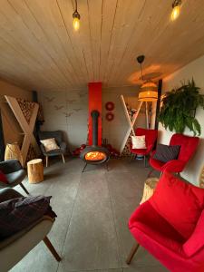 Loox Ostrovo- Boutique House-noclegi nad morzem