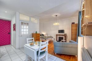 Roi Humbert II - Centre-Ville - Caserne de Bonne