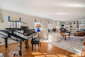 Large waterfront home with direct beach access