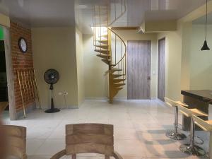 Central y moderno en Florida