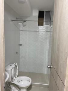 Nuevo Apartamento, piscina buena ubicado