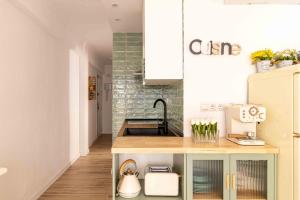 NEW BOLICHES APARTMENT 2nd Line Beach with Parking