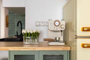 NEW BOLICHES APARTMENT 2nd Line Beach with Parking