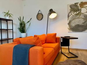 revLIVING Haus Clara am Berg mit kleinem Garten