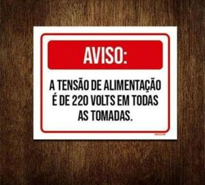 Pé na areia praia caiçara