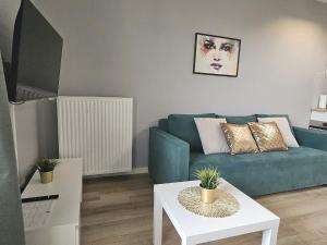 Urban Jungle - Space Apartment