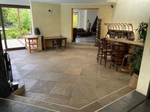 Basco River Lodge Holiday Villa