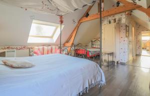 Maisons de vacances Pet Friendly Home In Blessy : photos des chambres