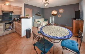 Beautiful Home In Vaison-La-Romaine