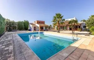 Gorgeous Home In Calasparra - Calasparra