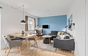 Awesome Home In Rønne With Wifi