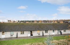 Awesome Home In Rønne With Wifi