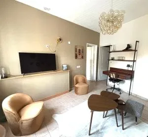 Au calme proche de La Rochelle, de la mer et du golf - 拉戈尔