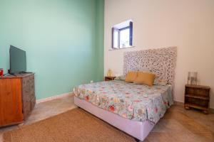 Paolino Home And Rooms