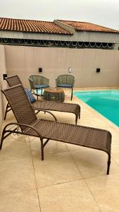 Balneário Céu Azul, com piscina - Matinhos