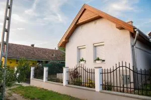 Nagydombi Vendégház - Chlʼaba