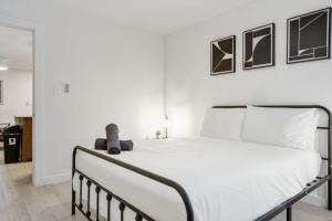 Immaculate Unit 5 min to Downtown Austin