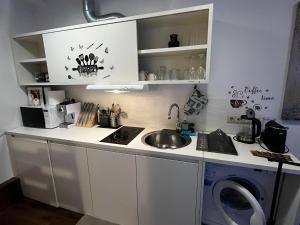 Cozy 3 story house in Old Town