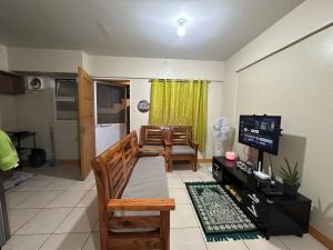 Homey Staycation in Taguig