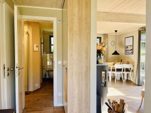 Ferienhaus Inselsommer 10 Feriendorf Klein Stresow Rügen by ruyastay