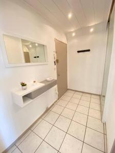 Appartements Studio Opale proche Bale, gare et aeroport : photos des chambres