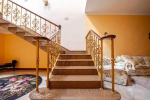 Santa Rita of Victoria majestic townhouse