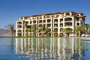 Incredible Beach View 3Bed Condo