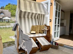 Ferienhaus Auszeit 14 Feriendorf Klein Stresow Rügen by ruyastay