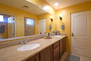 Incredible Beach View 3Bed Condo