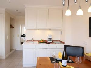 Wohnen Sie im Herzen Westerlands, in einer komplett neu renovierten 1-Zimmer Wohnung