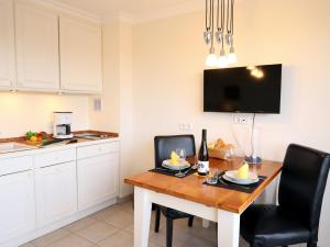 Wohnen Sie im Herzen Westerlands, in einer komplett neu renovierten 1-Zimmer Wohnung