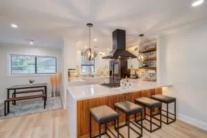 Western Oaks Retreat - Kurio Heliport