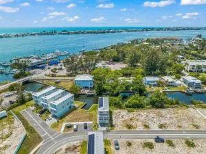 Salt and Sand at Hunter's Point - Cortez
