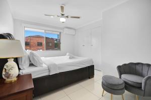 Central Located 3 Bedroom Unit in Southport