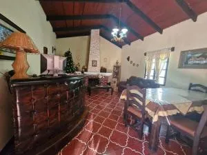 Hospedaje El Viajero Antigua llI - Panajachel
