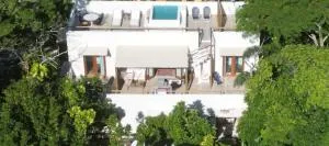 Linda casa em Condomínio de Costeira na Ilhabela - Cambaquara