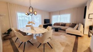 Apartment in El Presidente Beach Side New Golden Mile