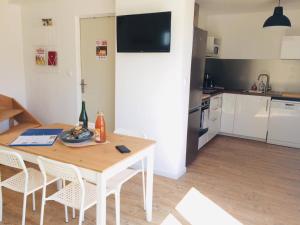 Jacuzzi & Sauna privatifs - Vue mer