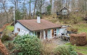 2 Bedroom Lovely Home In Almind