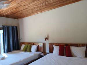 Riverside Garden Hostel