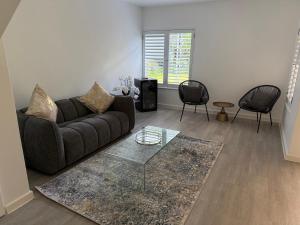 Luxury Unit at Walmer Villas