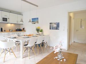 Geschmackvoll eingerichtete Erdgeschosswohnung für 4 Personen lädt zum Entspannen ein.