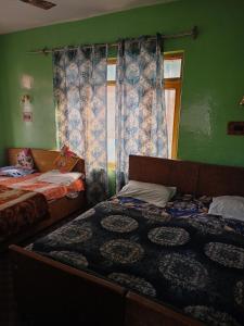 Queen Palace guest house