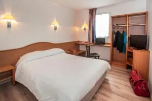 BRIT HOTEL Essentiel CAHORS Nord - 卡奥尔