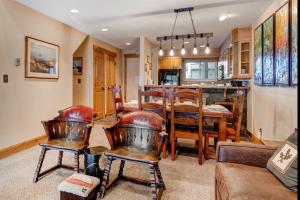 SNOW FLOWER 156 condo