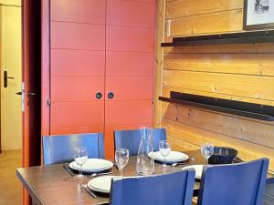 Appartement 4 pers, balcon sud-est, quartier Falaise - FR-1-634-109