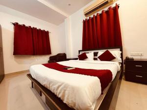 Silver Key Suites