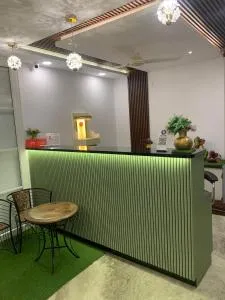 Silver Key Suites - Mohpa