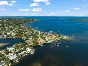 A Piece of Paradise - West Bradenton